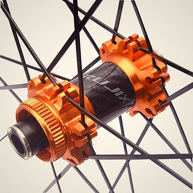 700C Road Bicycle Aluminum Alloy Wheelset Six Bolt Center Lock Disc-Brake Hub